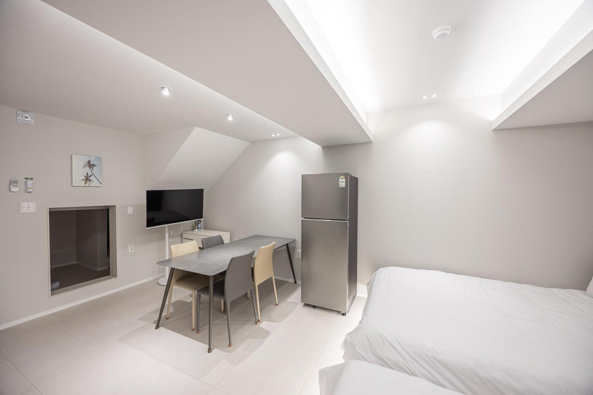 Guesthouse Dear Moon Pusan Exteriér fotografie